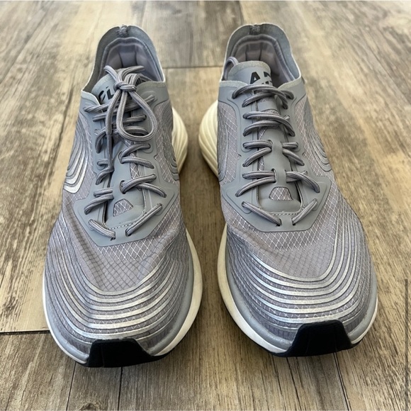 APL Athletic Propulsion Labs Streamline Women’s Running Sneakers in Gray Cement - Picture 4 of 5